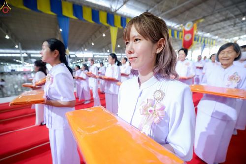 ภาพ No.345611:วันพฤหัสบดีที่ 27 สิงหาคม พ.ศ.2569 พิธีทอดผ้าป่าเพื่อถวายอุปกรณ์สื่อโสตทัศน์ อาคาร 82 ปี หลวงพ่อธัมมชโย พิธีทอดผ้าป่าสมทบกฐินวัดพระธรรมกาย และสมทบกฐิน 30,000 กว่าวัดทั่วไทย ครั้งที่ 1 ประจำปี พุทธศักราช 2569 ณ วัดพระธรรมกาย ปทุมธานี