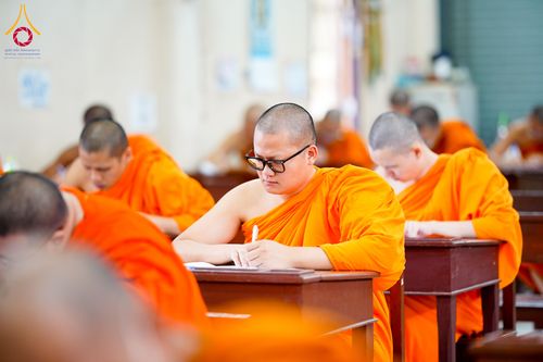 ภาพ No.285683:วันที่ 11-14 ธันวาคม พ.ศ.2568  โครงการอบรมบาลีก่อนสอบสนามหลวง สำนักเรียนวัดสามพระยา ชั้น ปธ.6-9 ประจำปี 2568-2569 ณ วัดสามพระยา กรุงเทพมหานคร