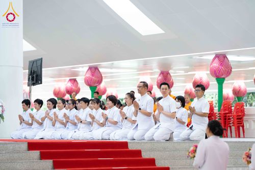 ภาพ No.308985:วันอาทิตย์ที่ 8 กุมภาพันธ์ พ.ศ. 2569  พิธีต้อนรับพระบัญชาสมเด็จพระสังฆราช แต่งตั้ง  “พระครูปลัดรัตนวีรวัฒน์” (รังสฤษดิ์ อิทฺธิจินฺตโก) เจ้าอาวาสวัดพระธรรมกาย ให้ดำรงตำแหน่ง “ที่ปรึกษาเจ้าคณะจังหวัดปทุมธานี”