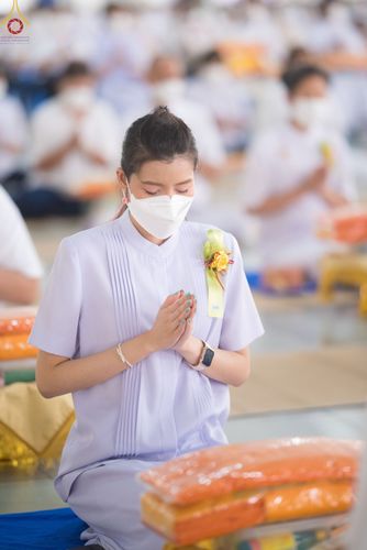 ภาพ No.75445:พิธีสวดพระพุทธมนต์และถวายภัตตาหารเป็นสังฆทาน เนื่องในวันมหาปูชนียาจารย์ วันที่ 3 กุมภาพันธ์ พ.ศ. 2565 ณ วัดพระธรรมกาย อ.คลองหลวง จ.ปทุมธานี