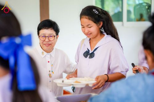 ภาพ No.285494:วันที่ 11 ธันวาคม พ.ศ. 2568  รวมพลังเด็กดี V-Star ผู้นำฟื้นฟูศีลธรรมโลก ประจำปี 2568 จังหวัดแพร่  ณ ธุดงคสถานแพร่ อำเภอวังชิ้น จังหวัดแพร่