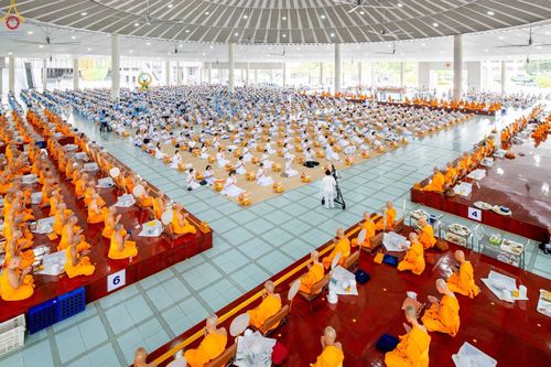 ภาพ No.348200:วันที่ 10 กันยายน พ.ศ.2569 พิธีสวดพระพุทธมนต์ และถวายภัตตาหารเป็นสังฆทาน เนื่องในวันครบ 26 ปี วันคล้ายละสังขาร คุณยายอาจารย์มหารัตนอุบาสิกาจันทร์ ขนนกยูง ณ หอฉันคุณยายอาจารย์ฯ วัดพระธรรมกาย