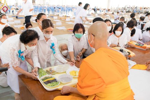 ภาพ No.68155:พิธีบุพเปตพลี ครั้งที่ 131 เพื่ออุทิศบุญกุศลแด่บรรพบุรุษผู้ล่วงลับ วันที่ 22 ธันวาคม พ.ศ. 2565 ณ วัดพระธรรมกาย