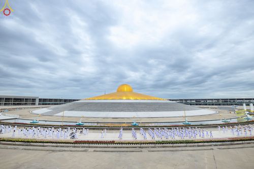 ภาพ No.87775:พิธีบรรพชาอุปสมบท ในโครงการอุปสมบทหมู่บูชาธรรม วันครูผู้ค้นพบวิชชาธรรมกาย ณ วัดพระธรรมกาย ในวันเสาร์ที่ 16 กันยายน พ.ศ.2566