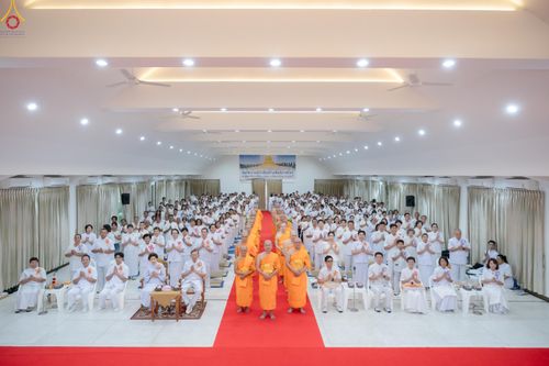 ภาพ No.331376:วันที่ 31 พฤษภาคม พ.ศ.2569 พิธีทอดผ้าป่าและตอกเสาเข็มมงคลต้นแรก องค์พระเจดีย์เพื่อสร้างสันติภาพโลก  ณ ธุดงคสถานพัฒนานิคม จังหวัดลพบุรี