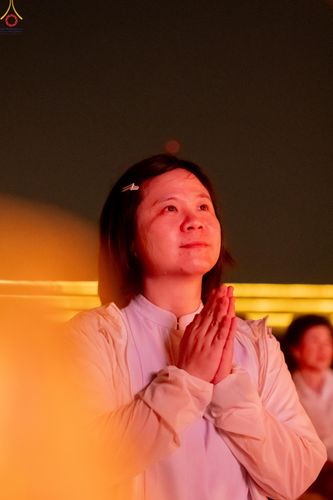 ภาพ No.308037:วันที่ 31 มกราคม พ.ศ. 2569 พิธีจุดประทีปธรรมถวายเป็นพุทธบูชา  และบูชาธรรมมหาปูชนียาจารย์ (ภาพชุดที่ 3) ณ วัดพระธรรมกาย ปทุมธานี ในโครงการธรรมยาตรา กตัญญูบูชา มหาปูชนียาจารย์ พระมงคลเทพมุนี(สด จนฺทสโร) พระผู้ปราบมาร อนุสรณ์สถาน 7 แห่ง ปีที่ 14