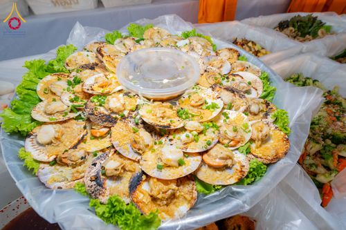 ภาพ No.301137:วันที่ 23 มกราคม พ.ศ. 2569 พิธีถวายภัตตาหารเป็นสังฆทาน แด่พระธรรมยาตรา ณ อนุสรณ์สถานบางปลา วัดบางปลา อำเภอบางเลน จังหวัดนครปฐม ในโครงการธรรมยาตรา กตัญญูบูชา มหาปูชนียาจารย์ พระมงคลเทพมุนี(สด จนฺทสโร) พระผู้ปราบมาร อนุสรณ์สถาน 7 แห่ง ปีที่ 14