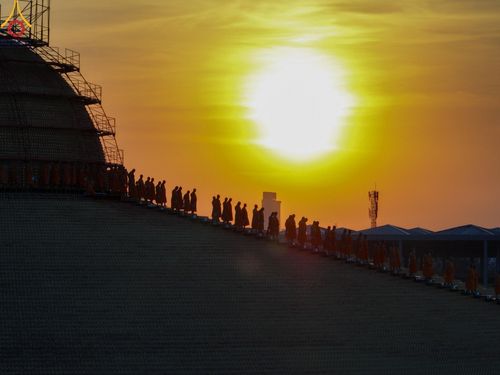 ภาพ No.194606:พิธีปฐมเริ่มสุวรรณรังสรรค์มหาธรรมกายเจดีย์ วันจันทร์ที่ 13 มกราคม พ.ศ. 2568 ณ มหาธรรมกายเจดีย์ วัดพระธรรมกาย จ.ปทุมธานี