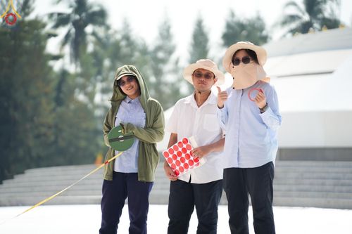 ภาพ No.109445:V.7 พลังใจ การเตรียมงาน เก็บงาน การรับบุญของเจ้าหน้าที่หน่วยงานต่างๆ เพื่อโครงการธรรมยาตรา กตัญญูบูชามหาปูชนียาจารย์ พระมงคลเทพมุนี (สด จนฺทสโร) พระผู้ปราบมาร อนุสรณ์สถาน 7 แห่ง ปีที่ 12 ระหว่างวันที่ 2 - 31 มกราคม พ.ศ.2567