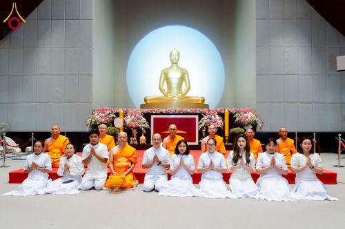 ภาพ No.223681:วันที่ 11 พฤษภาคม พ.ศ. 2568 พิธีบรรพชาของอุบาสก พิสิทธิ์ หมื่นแกล้ว  ณ วัดพระธรรมกาย