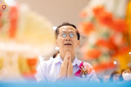 ภาพ No.154382:พิธีบูชาครูผู้ค้นพบวิชชาธรรมกาย ณ สภาธรรมกายสากล วัดพระธรรมกาย วันอังคารที่ 17 กันยายน พ.ศ. 2567