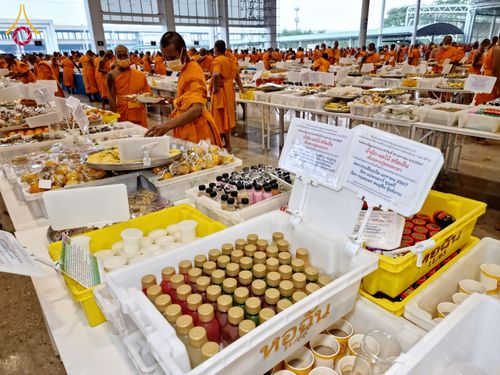 ภาพ No.121673:พิธีถวายภัตตาหารเป็นสังฆทาน แด่คณะพระธรรมยาตรา ปีที่ 12 วันที่ 31 มกราคม พ.ศ. 2567 ณ สภาธรรมกายสากล วัดพระธรรมกาย