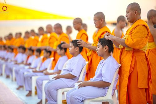 ภาพ No.132759:พิธีปลงผมยุวธรรมทายาท รุ่นที่ 32 มัชฌิมธรรมทายาท รุ่นที่ 28 ณ ลานธรรม วัดพระธรรมกาย วันเสาร์ที่ 30 มีนาคม พ.ศ. 2567