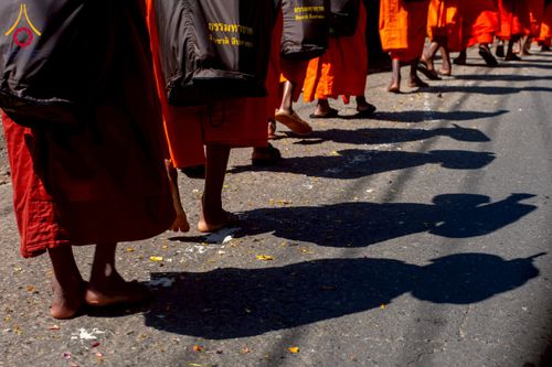 ภาพ No.226360:วันที่ 7-10 พฤษภาคม พ.ศ. 2568 โครงการเดินธรรมยาตรา สยาม-ลังกา ธรรมยาตรา ฉลองเทศกาลวิสาขบูชาแห่งชาติ ศรีลังกา บูชาธรรม 81 ปี หลวงพ่อธัมมชโย เมืองนูวราอิลิยา ประเทศศรีลังกา