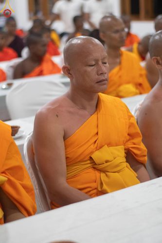 ภาพ No.141157:PhotoStory มหาศรัทธา ธรรมยาตราศรีลังกา EP.6 พิธีจุดวิสาขประทีป 6 วัด ถวายเป็น พุทธบูชา  โครงการสยาม-ลังกา ธรรมยาตรา  ฉลองเทศกาลวิสาขบูชาแห่งชาติ ศรีลังกา  บูชาธรรม 80 ปี หลวงพ่อธัมมชโย วันที่ 16 พฤษภาคม พ.ศ. 2567