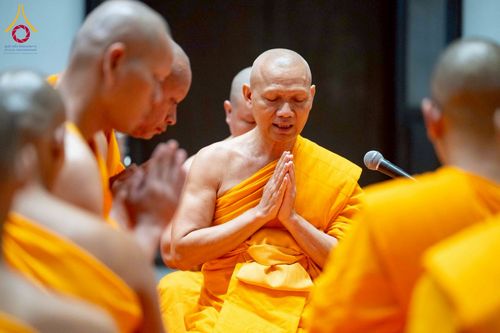 ภาพ No.277836:วันเสาร์ที่ 6 ธันวาคม พ.ศ. 2568 พิธีบรรพชาอุปสมบทและพิธีถวายบาตร โครงการอุปสมบทบูชาธรรมมหาปูชนียาจารย์ ประจำปี พ.ศ.2568 โครงการบวชพระนานาชาติ AEC และ WAB รุ่น CEO (นักบริหาร) รุ่นที่ 5 ณ มหาธรรมกายเจดีย์ วัดพระธรรมกาย