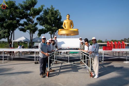 ภาพ No.185684:V.47 เบื้องหลังของเบื้องหน้า งานตักบาตรพระ 10,000 รูป ณ จ.กาญจนบุรี วันที่ 20-21 ธันวาคม พ.ศ. 2567