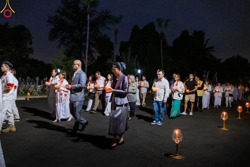 ภาพ No.138365:วิสาขบูชานานาชาติ วัดพระธรรมกายแคลิฟอร์เนีย ประเทศสหรัฐอเมริกา วันพุธที่ 22 พฤษภาคม พ.ศ. 2567