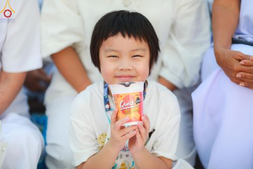 ภาพ No.118576:พิธีตักบาตรพระธรรมยาตรา ปีที่ 12 ณ อนุสรณ์สถานลำดับที่ 5 สถานที่เผยแผ่วิชชาธรรมกายครั้งแรก อนุสรณ์สถานบางปลา จ.นครปฐม วันที่ 25 มกราคม พ.ศ. 2567
