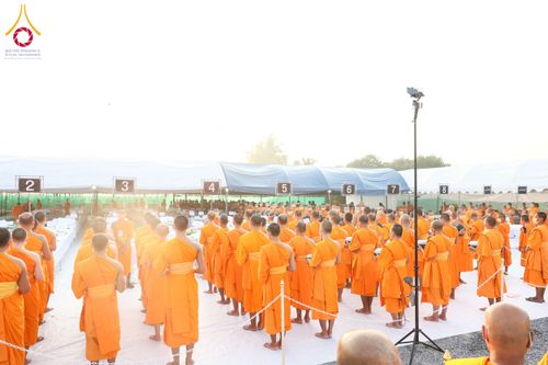 ภาพ No.191135:พิธีถวายภัตตาหารเป็นสังฆทาน แด่พระธรรมยาตรา ณ อนุสรณ์สถานคลองบางนางแท่น อ.สามพราน จ.นครปฐม ในโครงการธรรมยาตรา กตัญญูบูชา มหาปูชนียาจารย์ พระมงคลเทพมุนี(สด จนฺทสโร) พระผู้ปราบมาร อนุสรณ์สถาน 7 แห่ง ปีที่ 13 วันที่ 8 มกราคม พ.ศ. 2568