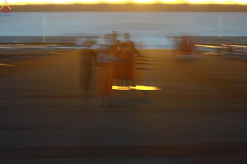 ภาพ No.322064:วันที่ 12 -13 เมษายน พ.ศ.2569 การเตรียมกล่องไทยธรรม + การขนย้ายเก้าอี้ เพื่องานถวายมหาสังฆทาน 40,000 กว่าวัดทั่วประเทศ วันคุ้มครองโลก 22 เมษายน พ.ศ.2569 วัดพระธรรมกาย