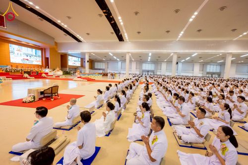 ภาพ No.264682:วันอาทิตย์ที่ 2 พฤศจิกายน พ.ศ. 2568 พิธีทอดกฐินสามัคคี ณ สภาธรรมกายสากล วัดพระธรรมกาย