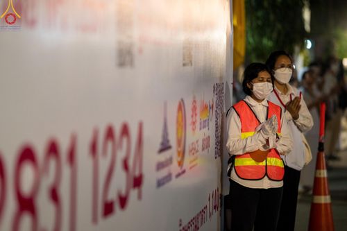 ภาพ No.117184:V.16 เป็นทีม การเตรียมงาน เก็บงาน การรับบุญของเจ้าหน้าที่หน่วยงานต่างๆ เพื่อโครงการธรรมยาตรา กตัญญูบูชามหาปูชนียาจารย์ พระมงคลเทพมุนี (สด จนฺทสโร) พระผู้ปราบมาร อนุสรณ์สถาน 7 แห่ง ปีที่ 12 ระหว่างวันที่ 2 - 31 มกราคม พ.ศ. 2567