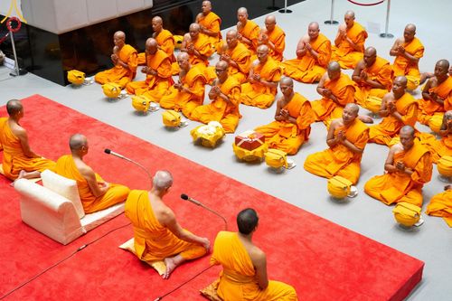 ภาพ No.156897:พิธีบรรพชาอุปสมบท ธรรมทายาท โครงการอุปสมบทหมู่บูชาธรรมครบรอบ 107 ปี วันครูผู้ค้นพบวิชชาธรรมกาย ณ โบสถ์พระไตรปิฏก วัดพระธรรมกาย วันเสาร์ที่ 14 กันยายน พ.ศ. 2567