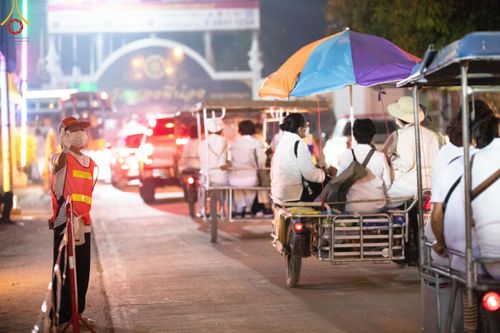 ภาพ No.115810:V.15 สามัคคี การเตรียมงาน เก็บงาน การรับบุญของเจ้าหน้าที่หน่วยงานต่างๆ เพื่อโครงการธรรมยาตรา กตัญญูบูชามหาปูชนียาจารย์ พระมงคลเทพมุนี (สด จนฺทสโร) พระผู้ปราบมาร อนุสรณ์สถาน 7 แห่ง ปีที่ 12 ระหว่างวันที่ 2 - 31 มกราคม พ.ศ.2567