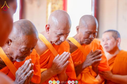 ภาพ No.276559:วันพุธที่ 3 ธันวาคม  พ.ศ. 2568 โครงการอุปสมบทหมู่ รุ่นบูชาธรรมมหาปูชนียาจารย์ 2568 ศูนย์อบรมเยาวชนผาสุกวานิช จังหวัดราชบุรี