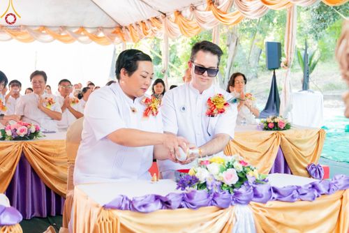 ภาพ No.100358:พิธีทอดกฐินบรมจักรพรรดิ ณ วัดพระธรรมกายแคลิฟอร์เนีย เมืองอาซูซ่า รัฐแคลิฟอร์เนีย ประเทศสหรัฐอเมริกา วันอาทิตย์ที่ 12 พฤศจิกายน พ.ศ. 2566