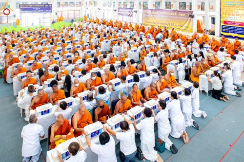 พิธีถวายสังฆทาน 323 วัด 4 จังหวัดชายแดนภาคใต้  ปีที่ 19 ครั้งที่ 165 พิธีมอบกองทุนหนุนแรงใจช่วยครูใต้  ปีที่ 16 ครั้งที่ 130 และพิธีทำบุญอุทิศส่วนกุศลให้ผู้วายชนม์ ณ วัดพุทธภูมิ อ.เมือง จ.ยะลา วันเสาร์ที่ 9 กันยายน พ.ศ. 2566