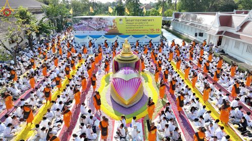 ภาพ No.195505:พิธีต้อนรับพระธรรมยาตรา ณ อนุสรณ์สถานลำดับที่ 4 สถานที่เกิดด้วยกายธรรม วัดโบสถ์(บน) ต.บางคูเวียง จ.นนทบุรี ในโครงการธรรมยาตรา กตัญญูบูชา มหาปูชนียาจารย์ พระมงคลเทพมุนี(สด จนฺทสโร) พระผู้ปราบมาร อนุสรณ์สถาน 7 แห่ง ปีที่ 13 วันที่ 15 มกราคม พ.ศ. 2568