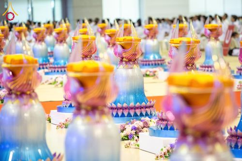 ภาพ No.134079:พิธีบูชาข้าวพระ  ในวันอาทิตย์ต้นเดือนที่ 7 เมษายน พ.ศ. 2567 ณ วัดพระธรรมกาย จ.ปทุมธานี