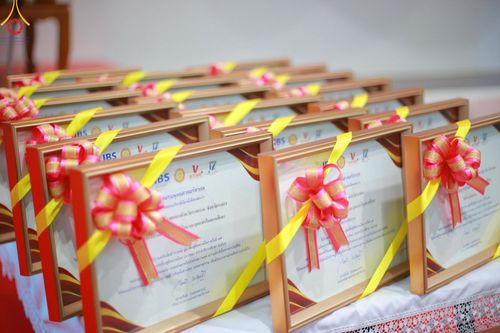 ภาพ No.185093:กิจกรรมวันรวมพลังเด็กดี V-Star ผู้นำฟื้นฟูศีลธรรมโลก จังหวัดระยอง ณ ศูนย์ปฏิบัติธรรมระยอง (บ้านช่องลม) ในวันเสาร์ที่ 14 ธันวาคม พ.ศ. 2567