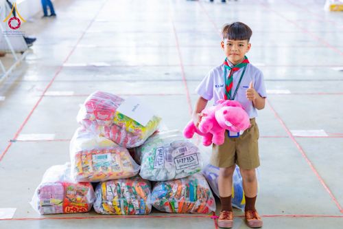 ภาพ No.193536:วัดพระธรรมกาย และ มูลนิธิธรรมกาย มอบของขวัญสนับสนุนงานวันเด็ก วันที่ 8 มกราคม พ.ศ. 2568 ณ อาคารโถงช้างฯ วัดพระธรรมกาย อ.คลองหลวง จ.ปทุมธานี