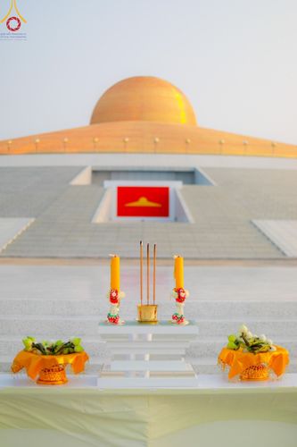 ภาพ No.133753:พิธีเวียนประทักษิณและพิธีวันทาเจดีย์ โครงการบรรพชาสามเณร ฟื้นฟูพระพุทธศาสนาทั่วไทย ณ วัดพระธรรมกาย วันเสาร์ที่ 6 เมษายน พ.ศ. 2567