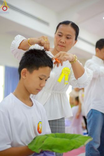 ภาพ No.213817:วันเสาร์ที่ 29 มีนาคม พ.ศ. 2568 พิธีตัดปอยผม ขอขมาผู้ปกครอง มอบบาตร-ผ้าไตร และพิธีบรรพชาสามเณร ณ ศูนย์ปฏิบัติธรรมจังหวัดระยอง (บ้านช่องลม) ต.บางบุตร อ.บ้านค่าย จ.ระยอง