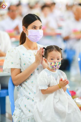 ภาพ No.143217:พิธีถวายภัตตาหารเพื่อเป็นกำลังแห่งการเข้าถึงธรรม ของพระภิกษุสามเณร วัดพระธรรมกาย วันเสาร์ที่ 6 กรกฏาคม พ.ศ. 2567 ณ หอฉันคุณยายอาจารย์ วัดพระธรรมกาย จ.ปทุมธานี