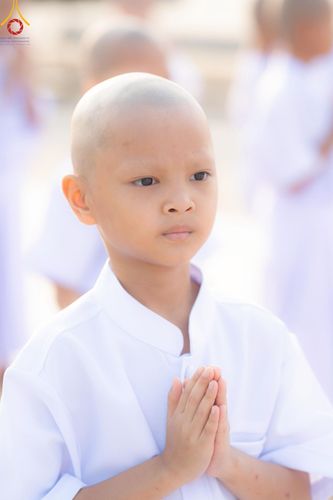 ภาพ No.214986:วันเสาร์ที่ 5 เมษายน พ.ศ. 2568 พิธีเวียนประทักษิณรอบพระมหาธรรมกายเจดีย์  พิธีวันทาเจดีย์ พิธีขอขมาและมอบผ้าไตร ในโครงการบรรพชาสามเณรฟื้นฟูพระพุทธศาสนาทั่วไทย , โครงการหน่อแก้วเปรียญธรรม รุ่นที่ 13 ,  โครงการสามเณรยุวธรรมทายาท รุ่นที่ 33 , โครงการสามเณรมั