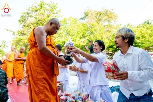 ภาพ No.208492:พิธีถวายสังฆทานแด่คณะสงฆ์ 323 วัด ปีที่ 21 ครั้งที่ 174 พิธีมอบกองทุนหนุนแรงใจช่วยครูใต้ ปีที่ 18 ครั้งที่ 138 และพิธีทำบุญอุทิศส่วนกุศลให้ผู้วายชนม์ ณ วัดบุณณาราม(วัดโคกงู) จ.นราธิวาส วันเสาร์ที่ 15 กุมภาพันธ์ พ.ศ.2568