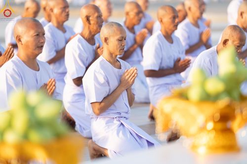 ภาพ No.180574:พิธีบรรพชาอุปสมบท โครงการอุปสมบทบูชาธรรมมหาปูชนียาจารย์ ประจำปีพุทธศักราช 2567 วันเสาร์ที่ 7 ธันวาคมพ.ศ. 2567 ณ วัดพระธรรมกาย จ.ปทุมธานี