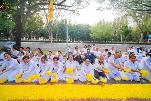 ภาพ No.120050:พิธีต้อนรับพระธรรมยาตรา ในโครงการธรรมยาตรา กตัญญูบูชา มหาปูชนียาจารย์ พระมงคลเทพมุนี(สด จนฺทสโร) พระผู้ปราบมาร อนุสรณ์สถาน 7 แห่ง ปีที่ 12 วันที่ 28 มกราคม พ.ศ. 2567 ณ วัดพระธรรมกาย จ.ปทุมธานี
