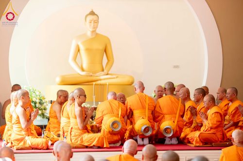 ภาพ No.336823:วันที่ 14 มิถุนายน พ.ศ. 2569 พิธีอุปสมบทธรรมทายาท นานาชาติยุโรปรุ่นที่ 11 เบลเยียม
