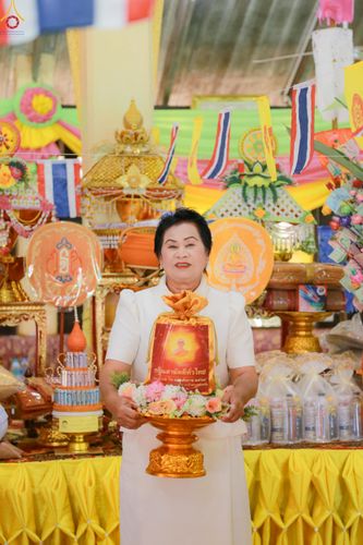 ภาพ No.283252:วันที่ 26 ตุลาคม 2568 พิธีทอดกฐินสามัคคีทั่วไทย 30,000 วัด  โดยคณะศิษยานุศิษย์ บูชาธรรม 81 ปี  หลวงพ่อธัมมชโย ณ วัดใหญ่ อ.มโนรมย์ จ.ชัยนาท