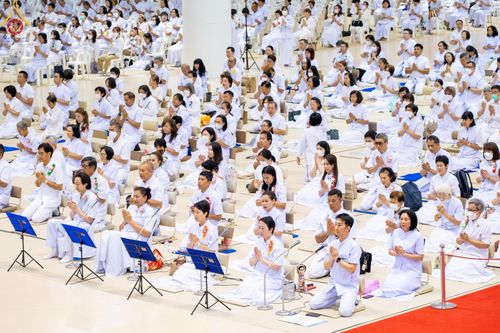 ภาพ No.207458:พิธีตักบาตร และปฏิบัติธรรมช่วงสาย ในวันมาฆบูชา วันพุธที่ 12 กุมภาพันธ์ พ.ศ. 2568 ณ วัดพระธรรมกาย จังหวัดปทุมธานี