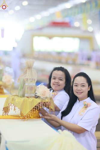 ภาพ No.85159:บรรยากาศการต้อนรับพระสังฆาธิการทั่วประเทศ และพิธีบูชาข้าวพระในวันสมาธิโลก วันอาทิตย์ต้นเดือนที่ 6 สิงหาคม พ.ศ. 2566 ณ สภาธรรมกายสากล วัดพระธรรมกาย