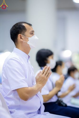 ภาพ No.91040:พิธีบำเพ็ญกุศลสวดพระอภิธรรม  อุบาสกถาวร พรหมถาวร (อุบาสกผู้ปั้นพระ) คืนที่ 6 วันพฤหัสบดีที่ 19 ตุลาคม พ.ศ. 2566 ณ ห้องแก้วสารพัดนึก 1 สภาธรรมกายสากล วัดพระธรรมกาย จ.ปทุมธานี