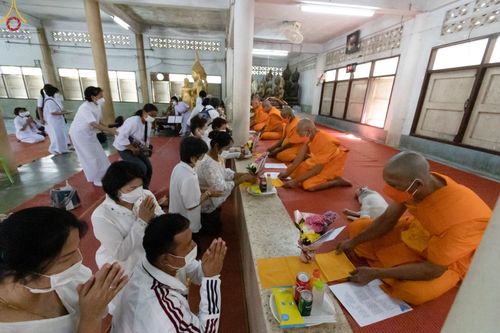 ภาพ No.67066:พิธีอุปสมบทวัดหนองกระดี่ อ.สองพี่น้อง จ.สุพรรณบุรี รับบุญจัดงานโดย สำนักพัฒนาเยาวชนโลก เมื่อวันที่ 7 ธันวาคม พ.ศ. 2565