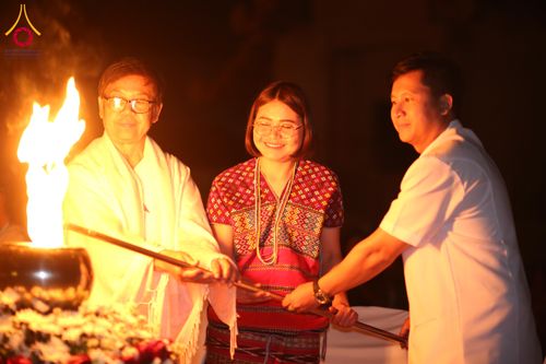 ภาพ No.309103:วันศุกร์ที่ 6 กุมภาพันธ์ พ.ศ.2569 พิธีจุดประทีปโคมลาน ปล่อยโคมลอยถวายเป็นพุทธบูชา  ณ ลานธรรมเจดีย์วัดทุ่งเจริญธรรม อ.อมก๋อย จ.เชียงใหม่